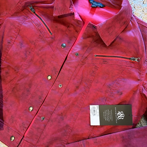 New with Tags Rock & Republic Deep Red with Black Jean Jacket Size Large - Picture 6 of 9